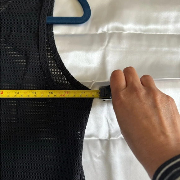 Sessa Beach Cover Up Netting lightweight sleeveless Black -Size Small/Med - Picture 7 of 7